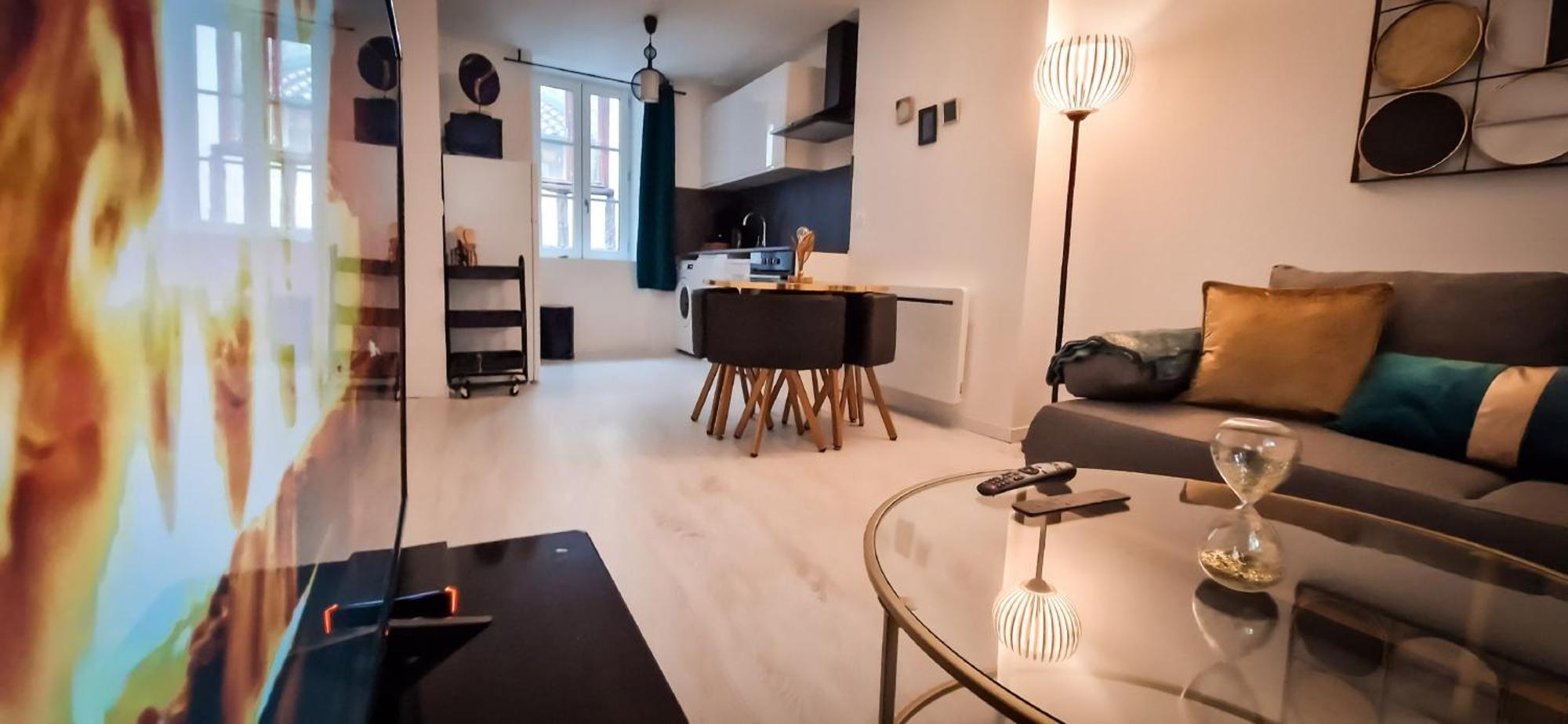 L'Art Deco 3 Etoiles Wifi, Netflix, Disney, Coeur De Bastide فيلفرانش-دي-رويرغ المظهر الخارجي الصورة